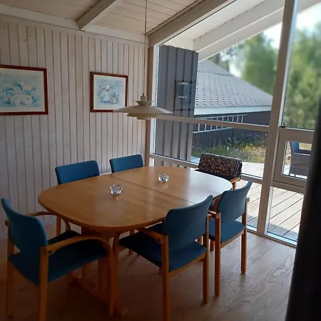Beautiful On A Large Natural Plot Holiday home *